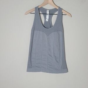 Fabletics Delta Seamless Workout Tank Top